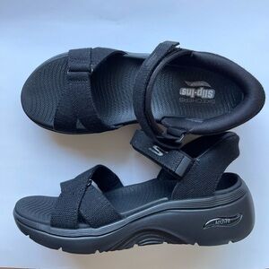 Skechers Black Slip-Ins Sandals